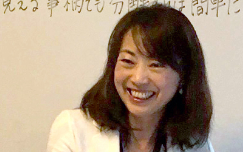 田辺由香里 講義中